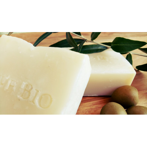 Savon à l'huile d'Olive BIO Surgras, Coco Bio et Karité Bio. Très doux. Qualité VEGETAL VIVA DERM